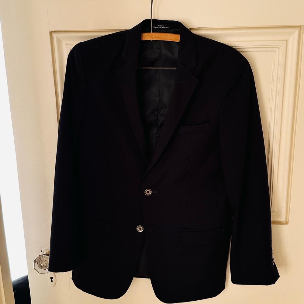 Dark blue Calvin Klein Boys sizes 16 wool blend blazer